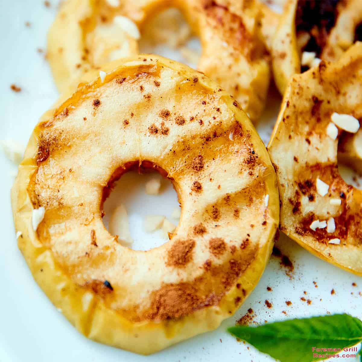 Grilled Apple Slices with Toppings Recipe